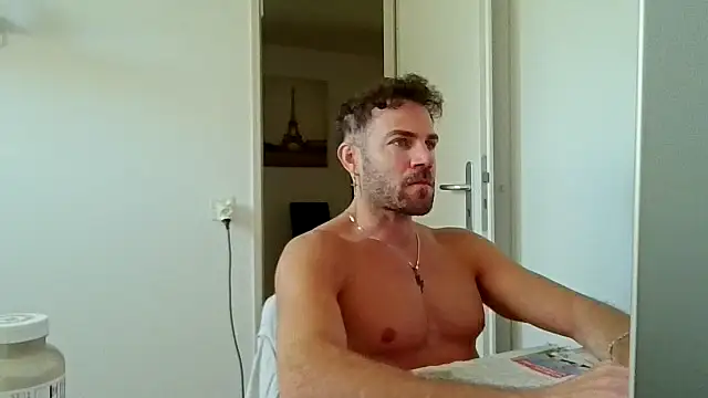 Snapshot of alpha-hunk chatting on May 2026 08:44:01 AM alpha-hunk online show from May 2026 08:44:01 AM