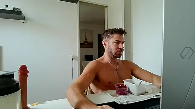 Snapshot of alpha-hunk chatting on May 2026 08:21:02 AM alpha-hunk online show from May 2026 08:21:02 AM