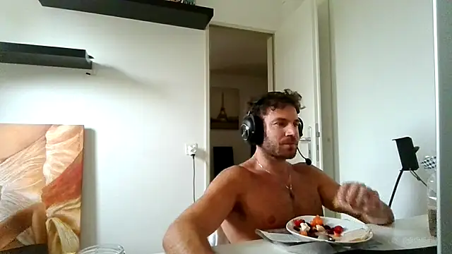 Snapshot of alpha-hunk chatting on July 2026 10:17:01 AM alpha-hunk online show from July 2026 10:17:01 AM