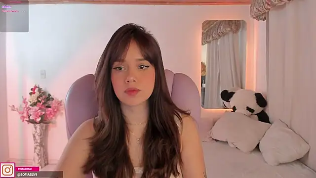 Snapshot of Paula_cutee chatting on February 2025 09:38:01 PM Paula cutee online show from February 2025 09:38:01 PM