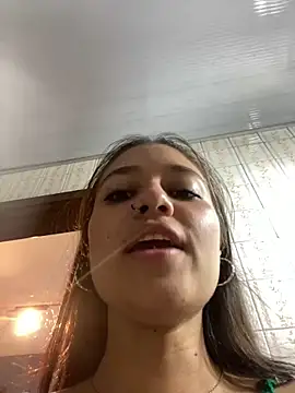 Snapshot of Kyna_euphoria chatting on January 2025 07:53:02 AM Kyna euphoria online show from January 2025 07:53:02 AM