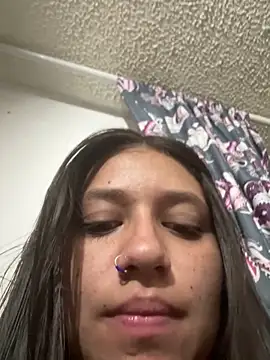 Snapshot of Kyna_euphoria chatting on February 2025 07:52:02 PM Kyna euphoria online show from February 2025 07:52:02 PM
