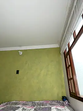 aurora divine online show from October 2025 01:01:02 PM