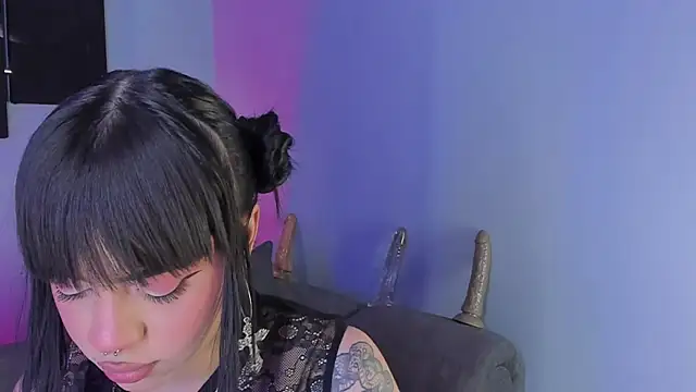 Snapshot of maddy_walker chatting on January 2025 12:03:01 AM maddy walker online show from January 2025 12:03:01 AM