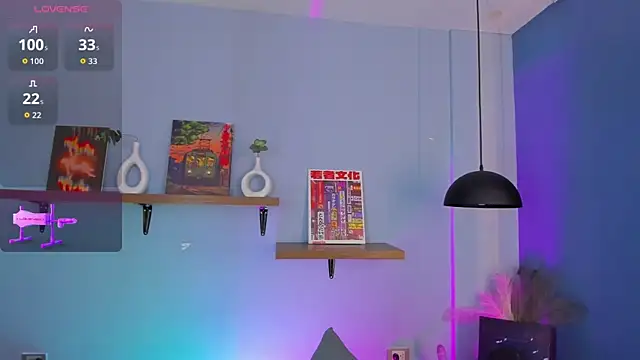 Snapshot of maddy_walker chatting on January 2026 01:50:01 PM maddy walker online show from January 2026 01:50:01 PM