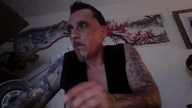Snapshot of CandiedPompano chatting on June 2026 02:17:01 AM CandiedPompano online show from June 2026 02:17:01 AM