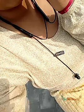 ruhi2003 online show from December 2024 04:23:01 AM