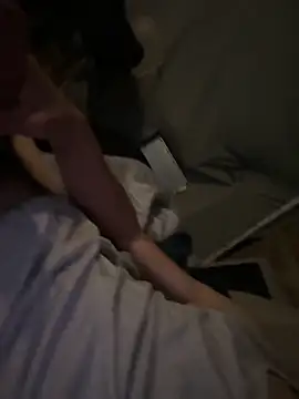 Snapshot of Lilnephew chatting on April 2026 11:18:02 AM Lilnephew online show from April 2026 11:18:02 AM