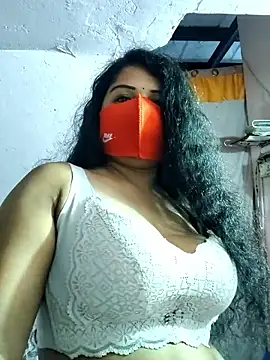 Snapshot of Dr_Chhaya chatting on January 2026 07:12:01 PM Dr Chhaya online show from January 2026 07:12:01 PM