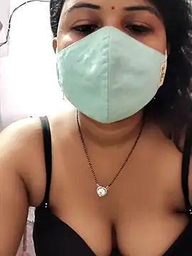 Snapshot of Dr_Chhaya chatting on June 2026 04:24:01 AM Dr Chhaya online show from June 2026 04:24:01 AM