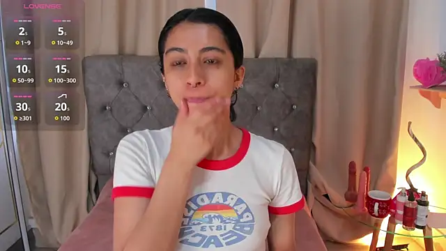 Alyssa jones online show from March 2026 02:13:01 PM