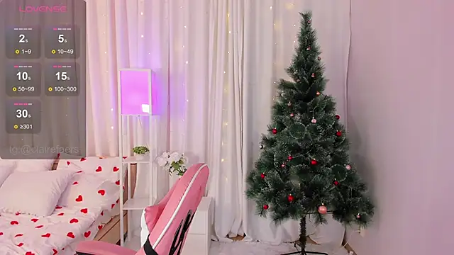 ClaireFaers  online show from December 2024 12:11:01 PM