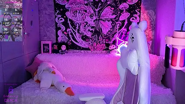 ClaireFaers  online show from November 2025 06:13:01 PM