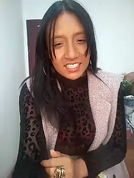 Snapshot of cami_victoria chatting on September 2025 03:37:02 PM cami victoria online show from September 2025 03:37:02 PM