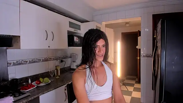 Snapshot of APRILL_FOXX chatting on December 2024 06:04:02 AM APRILL FOXX online show from December 2024 06:04:02 AM