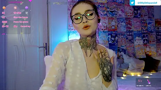 Snapshot of Milky_way_UwU chatting on December 2024 12:41:02 PM Milky way UwU online show from December 2024 12:41:02 PM