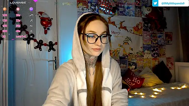 Snapshot of Milky_way_UwU chatting on December 2024 02:49:02 AM Milky way UwU online show from December 2024 02:49:02 AM