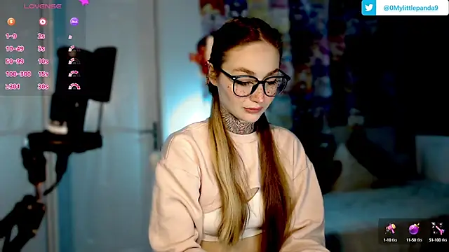 Snapshot of Milky_way_UwU chatting on January 2025 09:22:01 PM Milky way UwU online show from January 2025 09:22:01 PM