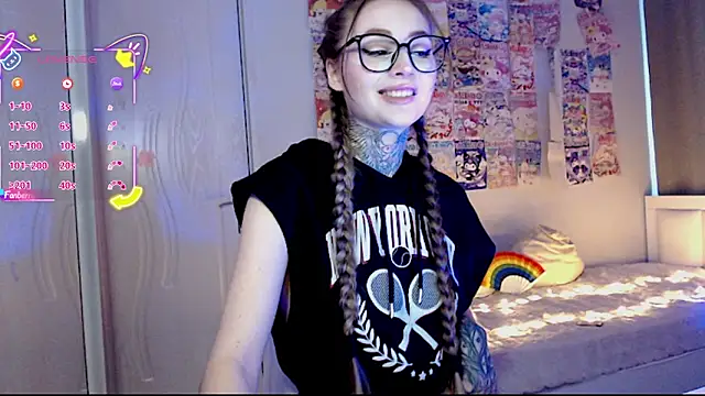 Snapshot of Milky_way_UwU chatting on September 2025 07:32:01 AM Milky way UwU online show from September 2025 07:32:01 AM