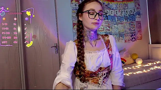 Snapshot of Milky_way_UwU chatting on September 2025 10:28:01 AM Milky way UwU online show from September 2025 10:28:01 AM