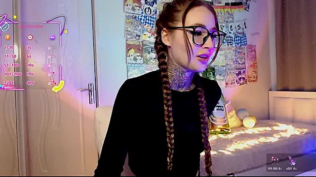 Snapshot of Milky_way_UwU chatting on September 2025 07:57:01 AM Milky way UwU online show from September 2025 07:57:01 AM