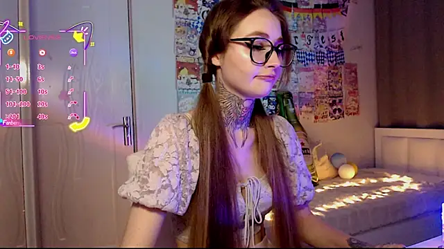 Snapshot of Milky_way_UwU chatting on October 2025 04:46:01 PM Milky way UwU online show from October 2025 04:46:01 PM