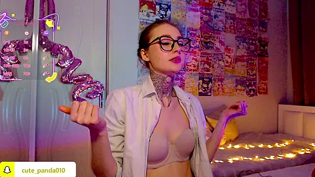 Snapshot of Milky_way_UwU chatting on February 2026 02:01:02 AM Milky way UwU online show from February 2026 02:01:02 AM