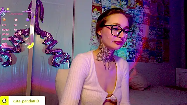 Snapshot of Milky_way_UwU chatting on February 2026 05:47:02 PM Milky way UwU online show from February 2026 05:47:02 PM