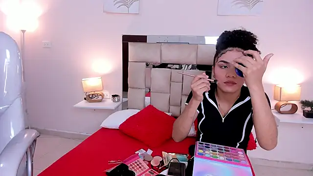 saraandstiven online show from March 2025 04:05:02 AM