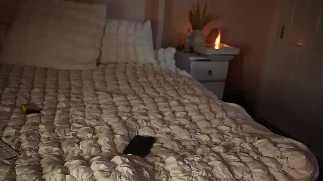 notoriousnatureXO online show from November 2025 11:42:01 AM