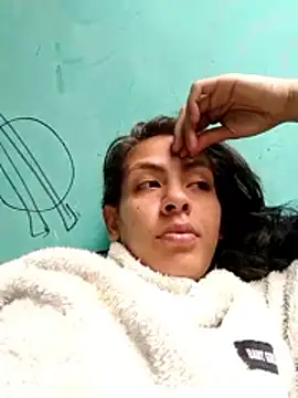 Alisson 420 online show from November 2025 05:58:02 PM