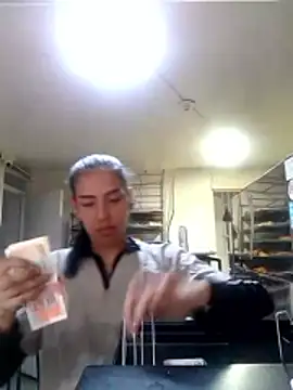 Alisson 420 online show from November 2025 09:28:01 PM