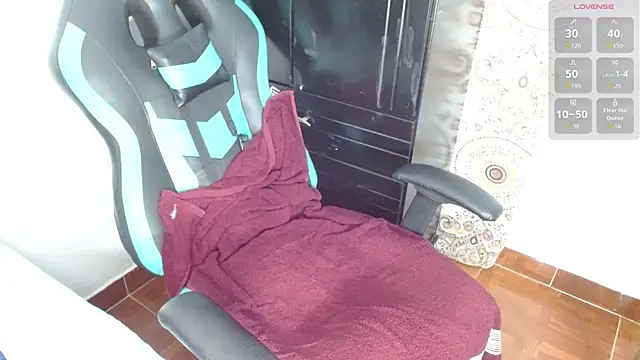 hots boygg online show from September 2025 04:00:02 PM