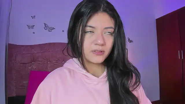 Snapshot of DesireSweet chatting on January 2026 11:03:02 AM DesireSweet online show from January 2026 11:03:02 AM