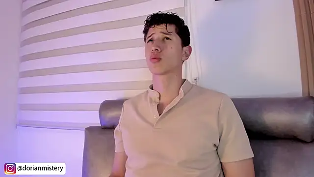 Dorianmistery2322  online show from April 2026 12:00:02 AM