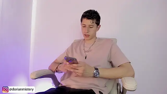 Dorianmistery2322  online show from April 2026 07:11:01 PM