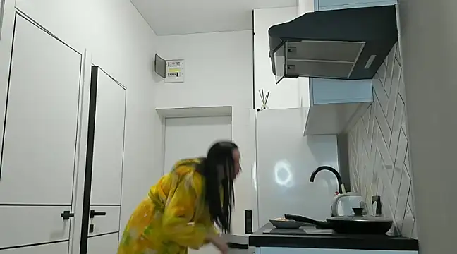 Snapshot of _barbara chatting on January 2025 03:29:01 PM  barbara online show from January 2025 03:29:01 PM