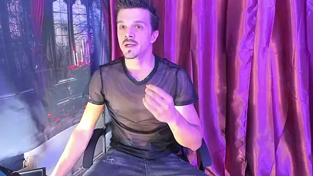 Snapshot of DonyBrown chatting on November 2025 05:34:01 AM DonyBrown online show from November 2025 05:34:01 AM