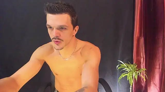 Snapshot of DonyBrown chatting on February 2026 06:32:02 AM DonyBrown online show from February 2026 06:32:02 AM