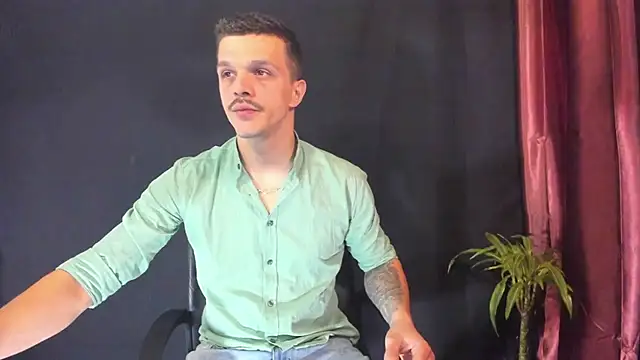 Snapshot of DonyBrown chatting on March 2026 06:04:02 AM DonyBrown online show from March 2026 06:04:02 AM