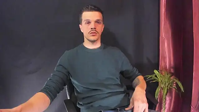 Snapshot of DonyBrown chatting on March 2026 07:14:02 AM DonyBrown online show from March 2026 07:14:02 AM