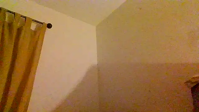 Snapshot of Vespa_Crabo chatting on December 2024 12:41:02 AM Vespa Crabo online show from December 2024 12:41:02 AM