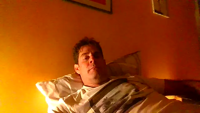 Snapshot of Vespa_Crabo chatting on December 2024 08:15:02 PM Vespa Crabo online show from December 2024 08:15:02 PM