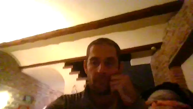 Snapshot of Vespa_Crabo chatting on February 2026 08:35:01 PM Vespa Crabo online show from February 2026 08:35:01 PM