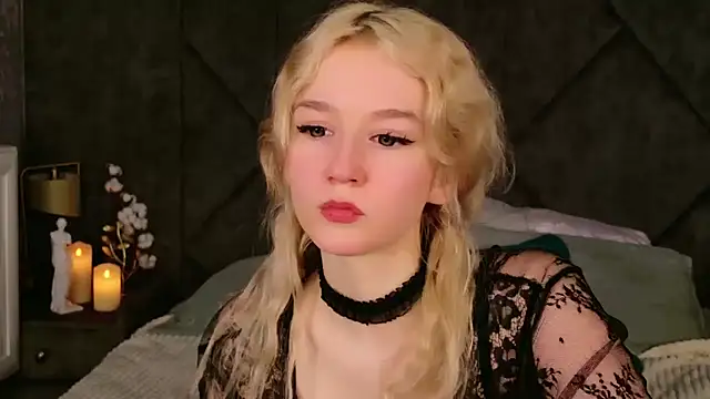 NaomiLoys online show from February 2025 03:56:02 AM