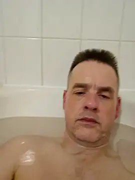 Snapshot of Hectorthyssen1 chatting on January 2025 07:32:02 PM Hectorthyssen1 online show from January 2025 07:32:02 PM