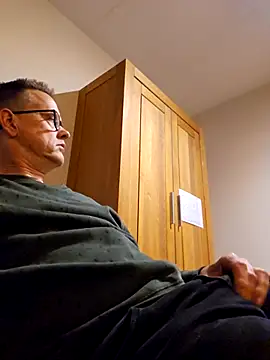 Snapshot of Hectorthyssen1 chatting on October 2025 10:32:02 PM Hectorthyssen1 online show from October 2025 10:32:02 PM