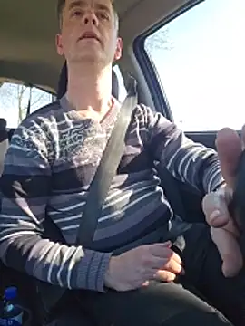 Hectorthyssen1 online show from April 2026 02:46:02 PM