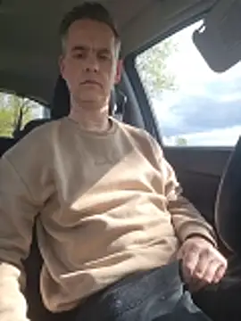 Hectorthyssen1 online show from April 2026 02:09:01 PM