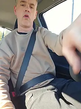 Hectorthyssen1 online show from April 2026 02:51:02 PM